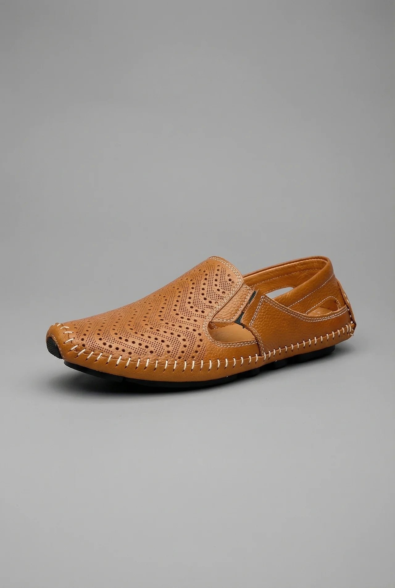 Men's Perforated Hand-Stitched Slip-On Driving Loafers - Brown