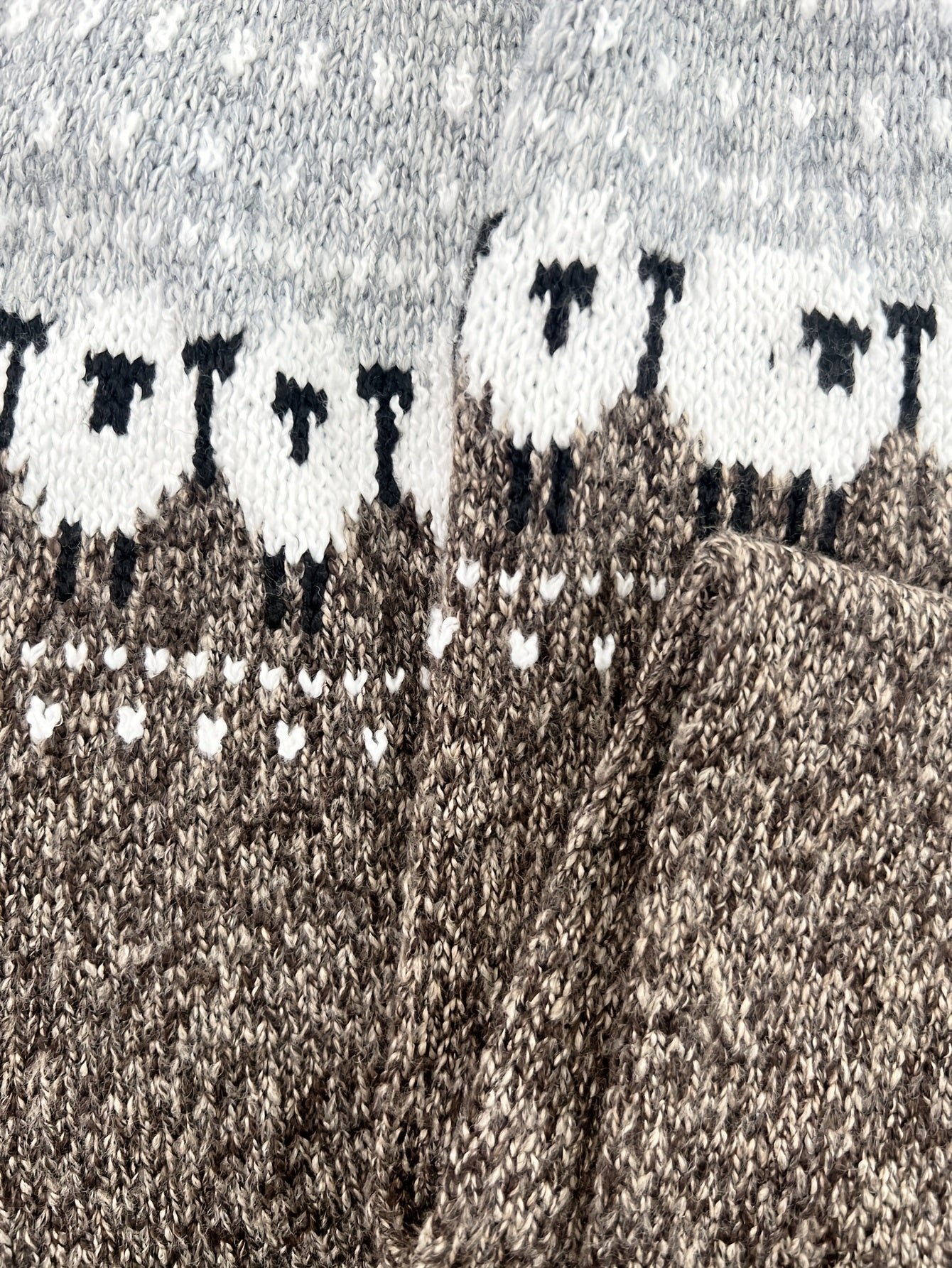 Women's Chunky Knit Sheep Jacquard Colorblock Pullover Sweater