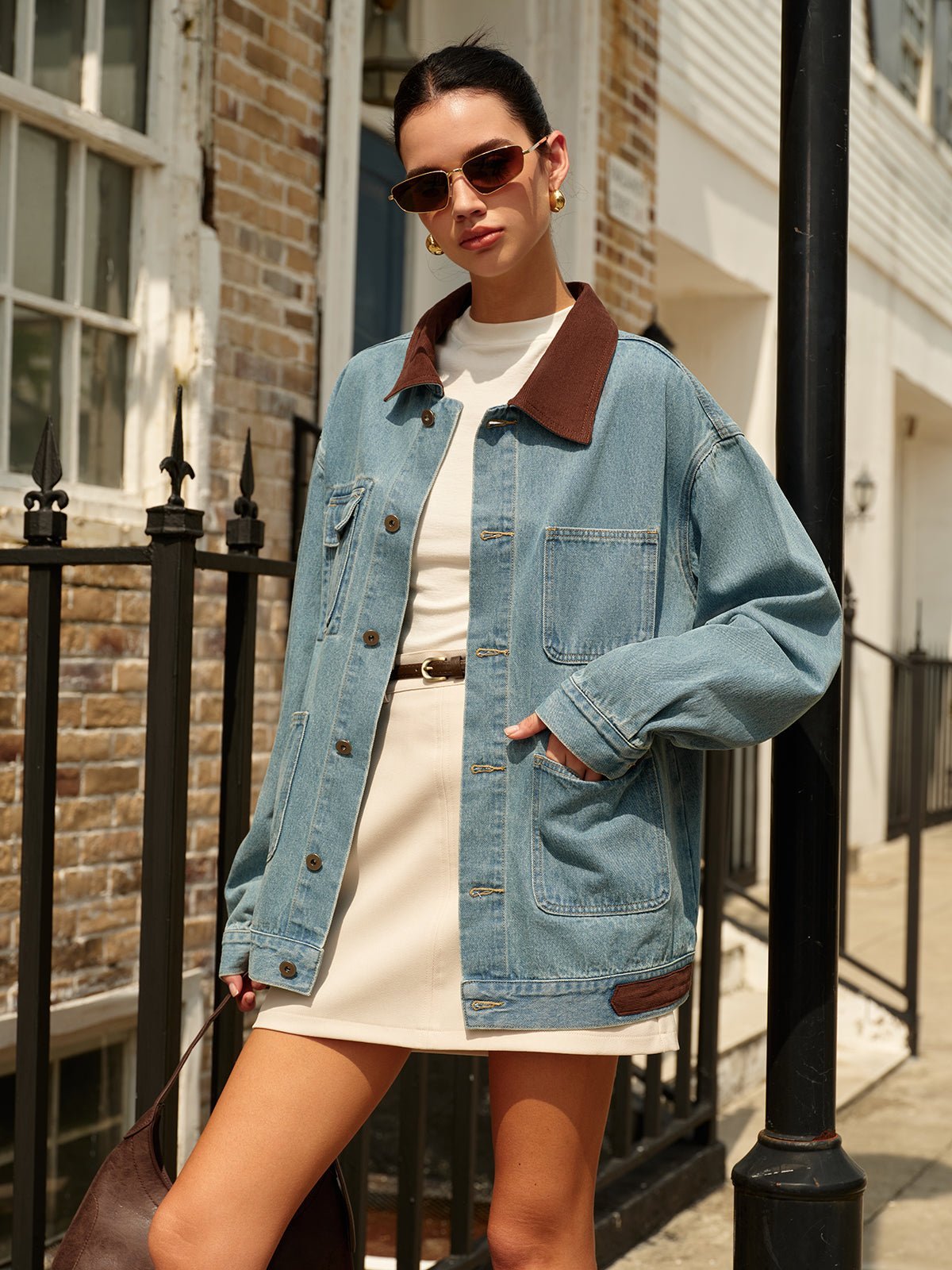 Women's Mid-Rise Belted Structured Mini Skirt Regular Fit