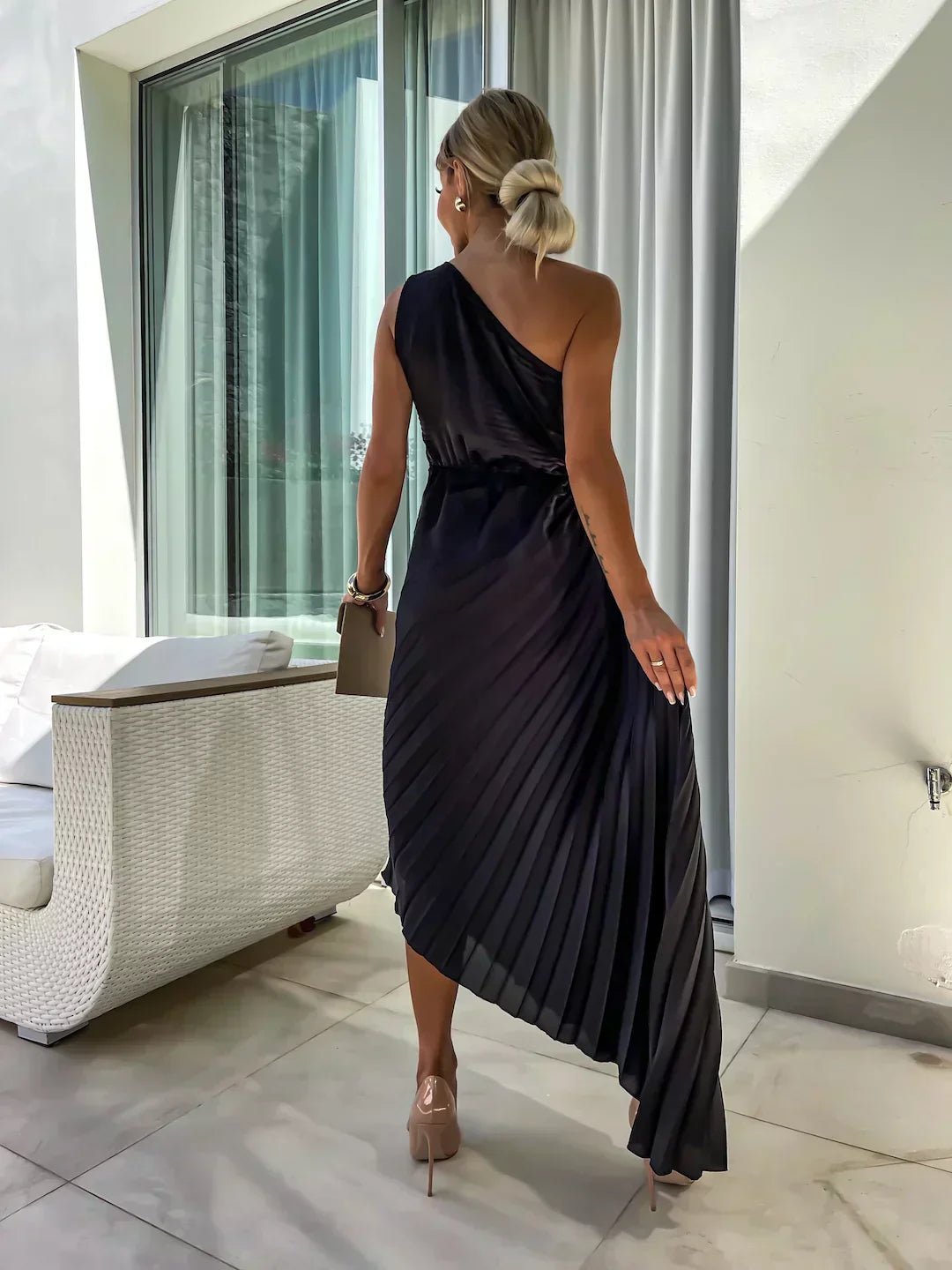 Women's One-Shoulder Pleated Midi Dress Rosette Detail