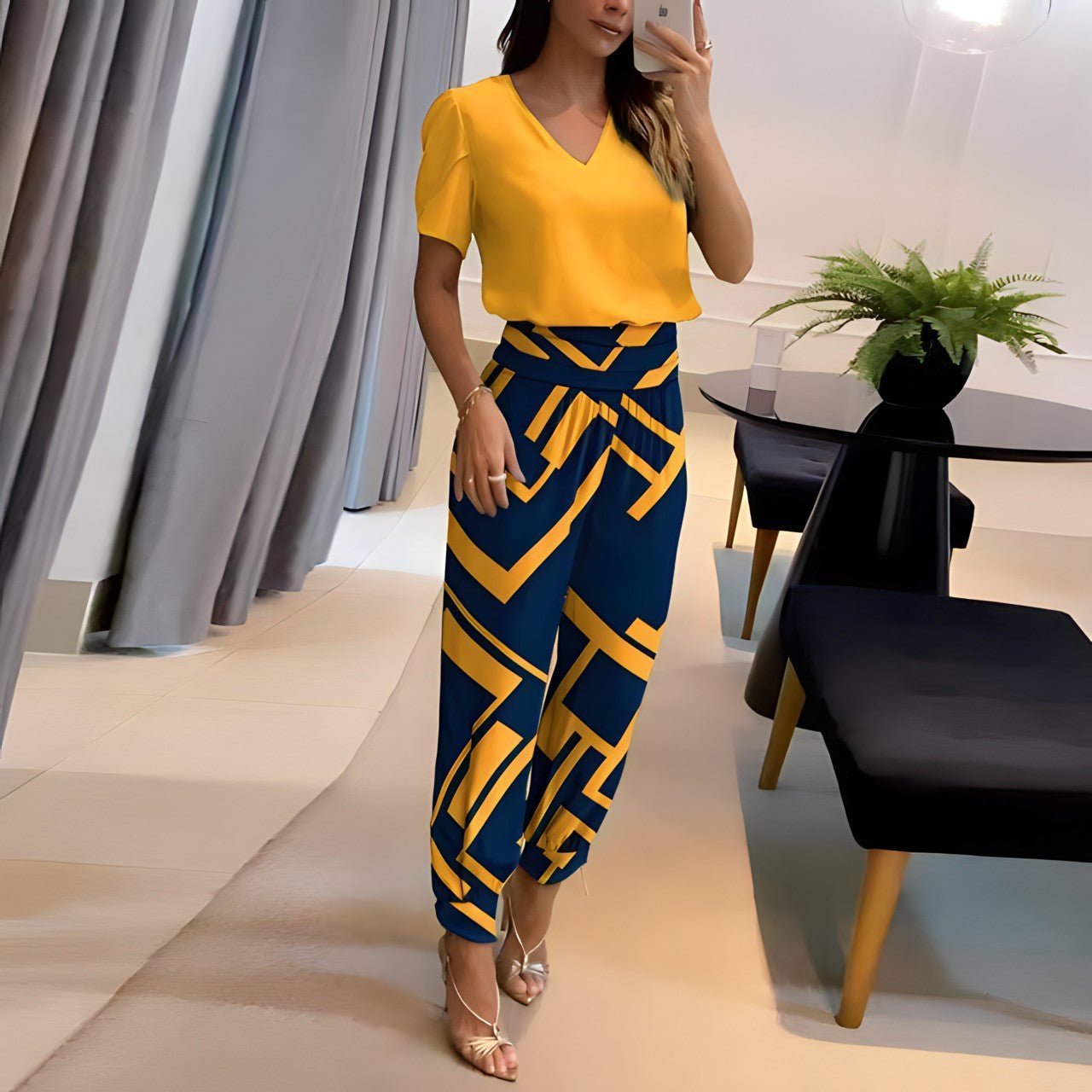 Women's V-Neck Short-Sleeve Geometric-Print High-Waist Two-Piece Pants Set - Yellow