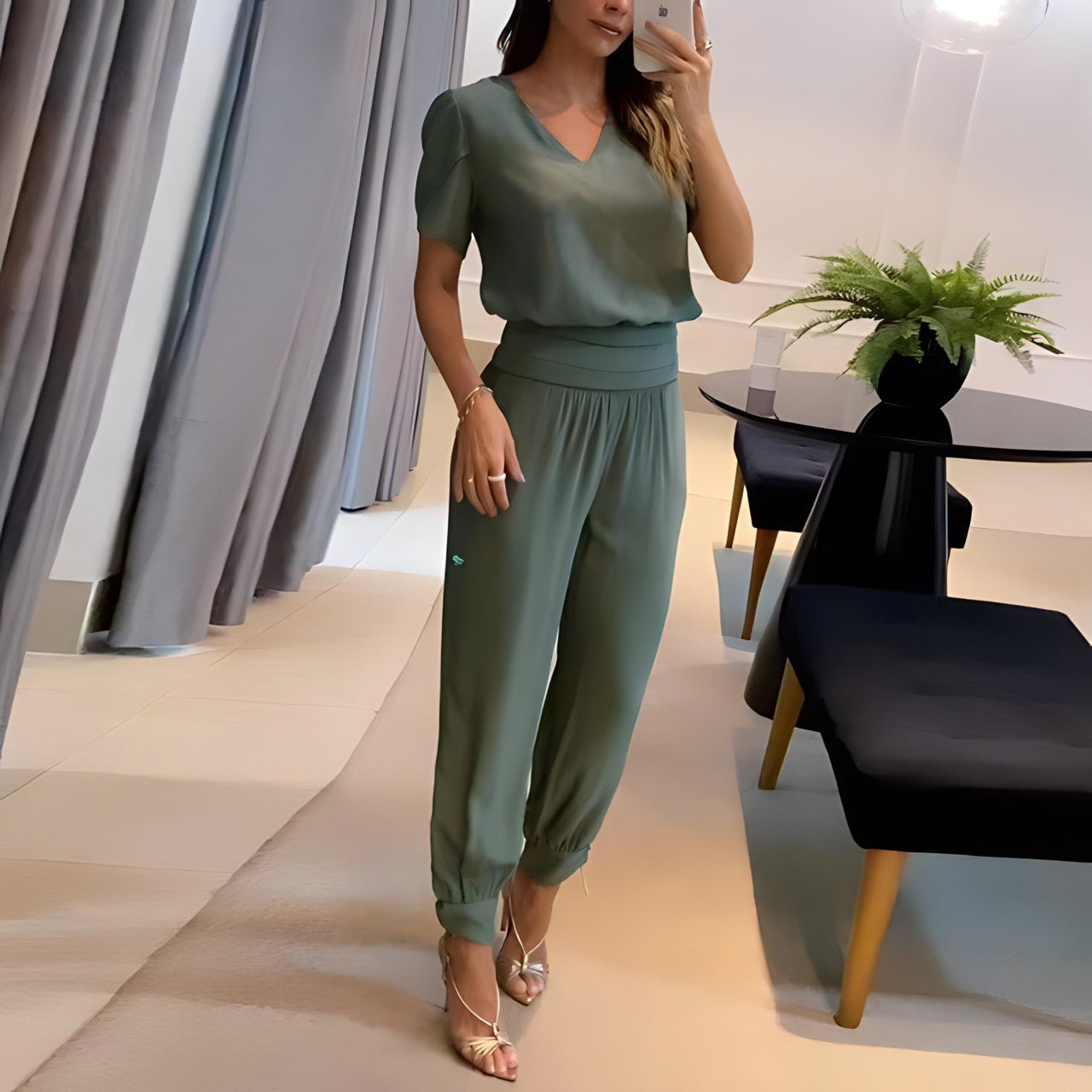 Women's V-Neck Short-Sleeve Geometric-Print High-Waist Two-Piece Pants Set - Olive Green