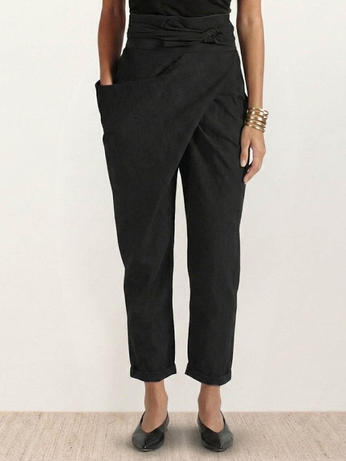 Women's High-Waist Wrap-Front Tapered Cropped Pants - Black