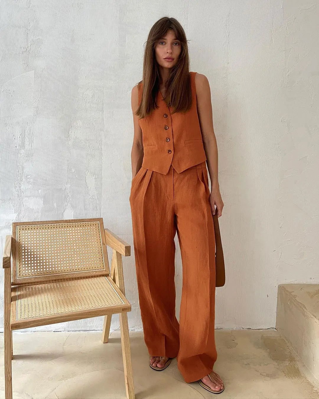 Women's Linen Blend Buttoned Vest Wide-Leg Pleated Pants Two-Piece Set