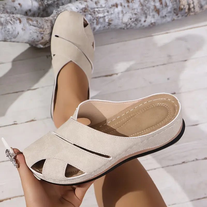Women's Slip-On Cutout Comfort Slide Sandals Round Toe - Beige